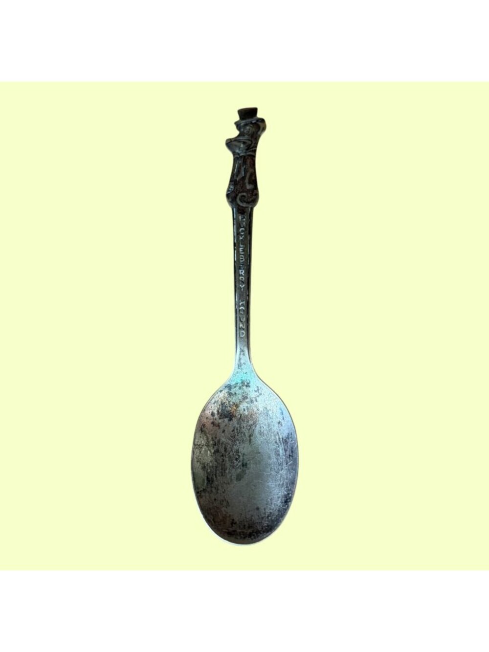 Vintage Old Company Plate Huckleberry Hound Figural Souvenir Spoon